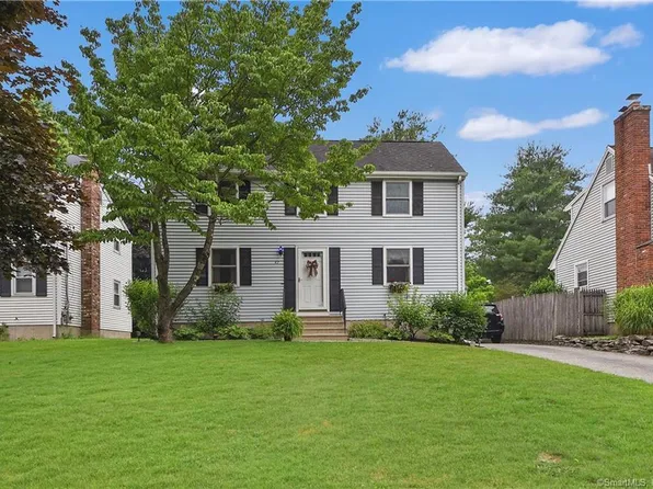 42 Makara Street, Plymouth, CT 06781