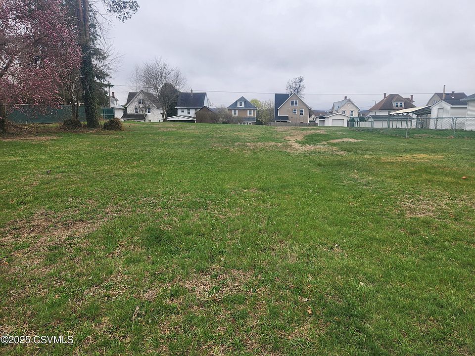 1st image of 1138 4th Ave