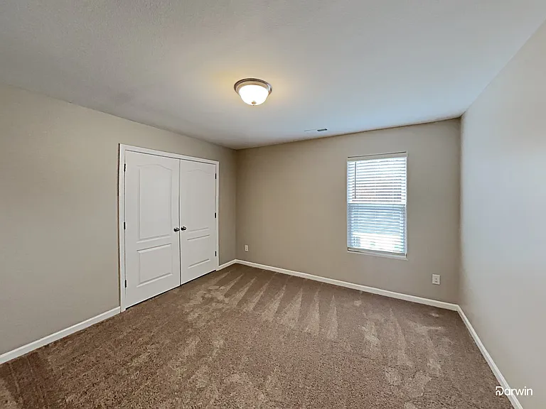 1372 Waylon Ave — Photo 14