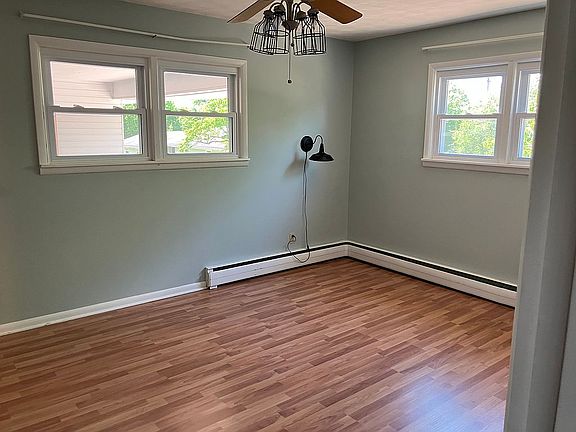 5th image of 804 S Ritchie Ave