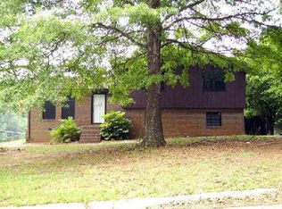 2131 Shawnee Dr, Jonesboro, GA 30236