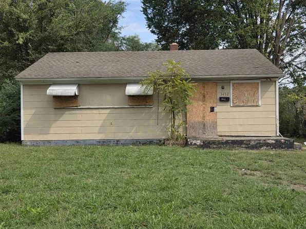 3452 W Horn Lake Rd, Memphis, TN 38109