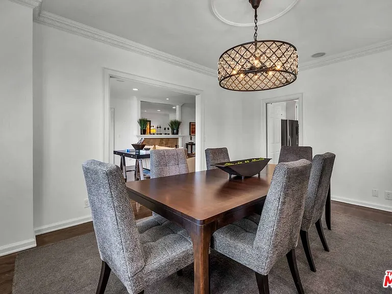 11745 Montana Ave #301 — Photo 11