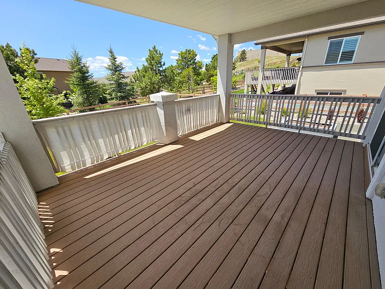 1853 Clayhouse Dr — Photo 32