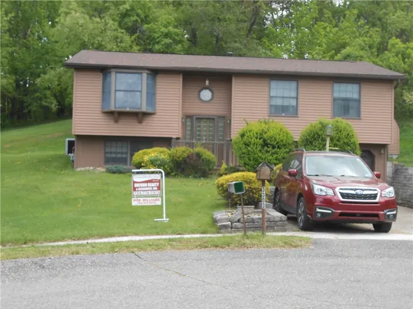 3303 Monte Dr, Aliquippa, PA 15001