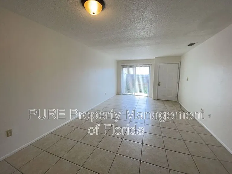 5420 SE 29th Pl #A — Photo 7