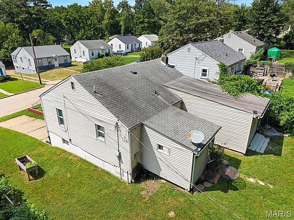 4th image of 506 Averill Ave