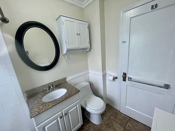 5th image of 1 Atherton St APT 2