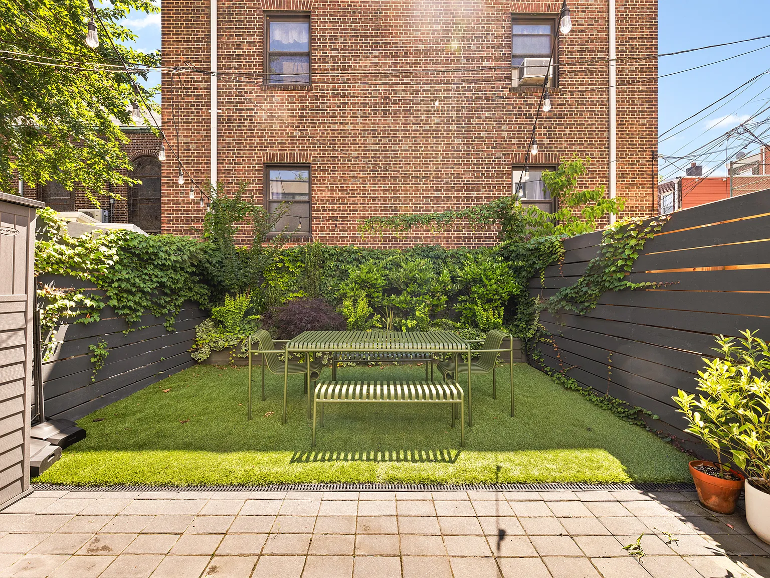 286 Manhattan Avenue — Photo 4