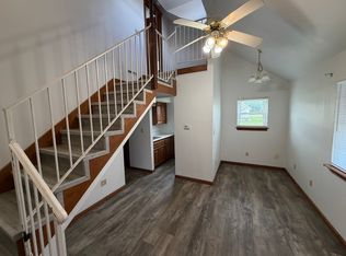 312 S Olive St APT D, Marshfield, MO 65706