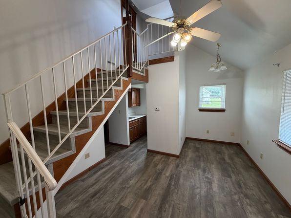 312 S Olive St APT D