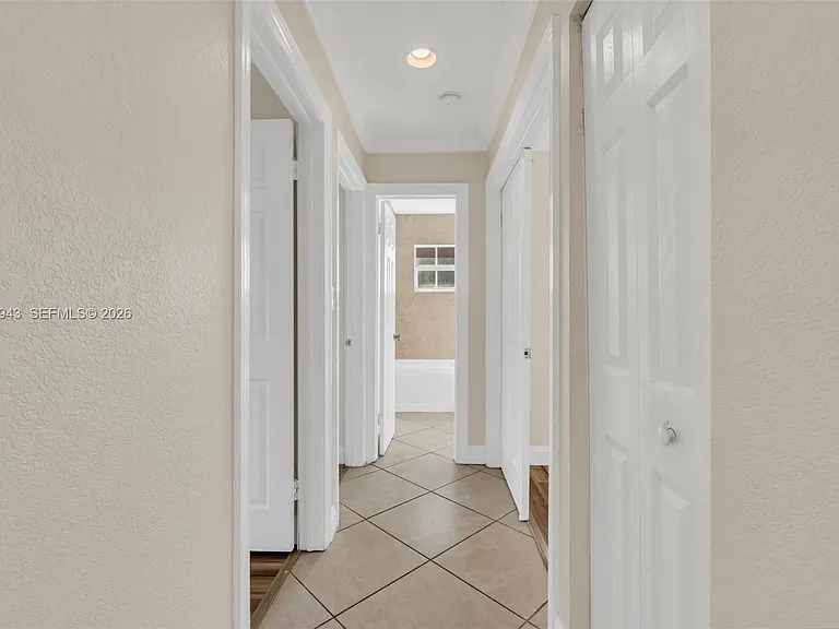 15311 SW 52nd Ter — Photo 27