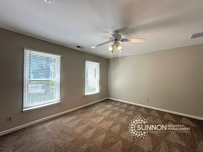 9300 Harris Glen Dr — Photo 28