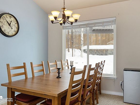 5th image of 16154 Stineburg Dr