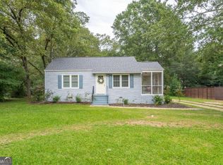 310 Glen Iris Dr, Monroe, GA 30655