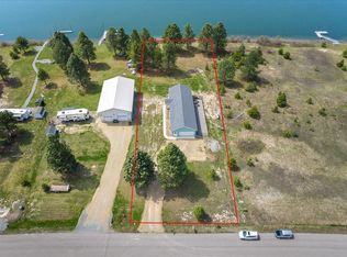 642 Open Skies Rd, Newport, WA 99156