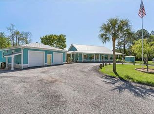 6370 Dover Bluff Rd, Waverly, GA 31565
