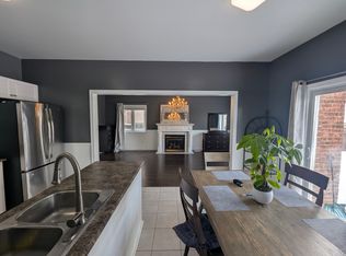 52 Arlington Dr #1, Georgina, ON L4P4H6