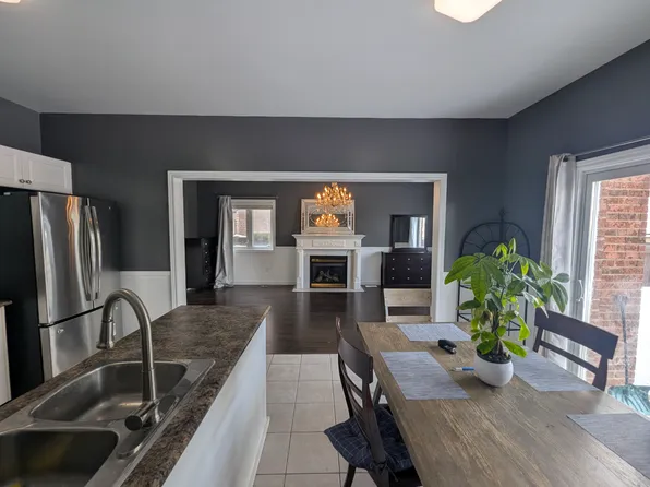 52 Arlington Dr, Georgina, ON