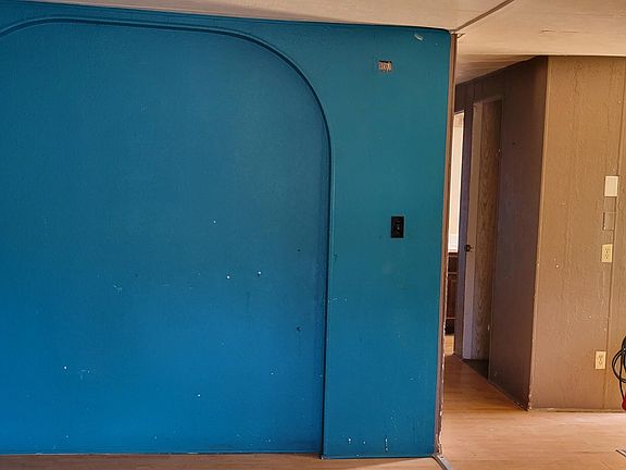5th image of 4939 S San Fernando Ave