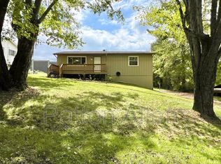 26 Pine Ln, Asheville City, NC 28806