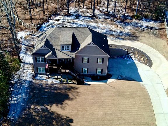 5th image of 143 Spring Lake Trl