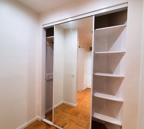 5th image of 820 S Mansfield Ave APT 101