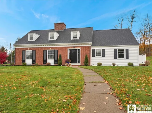 21 Mercury Ln, Jamestown, NY 14701
