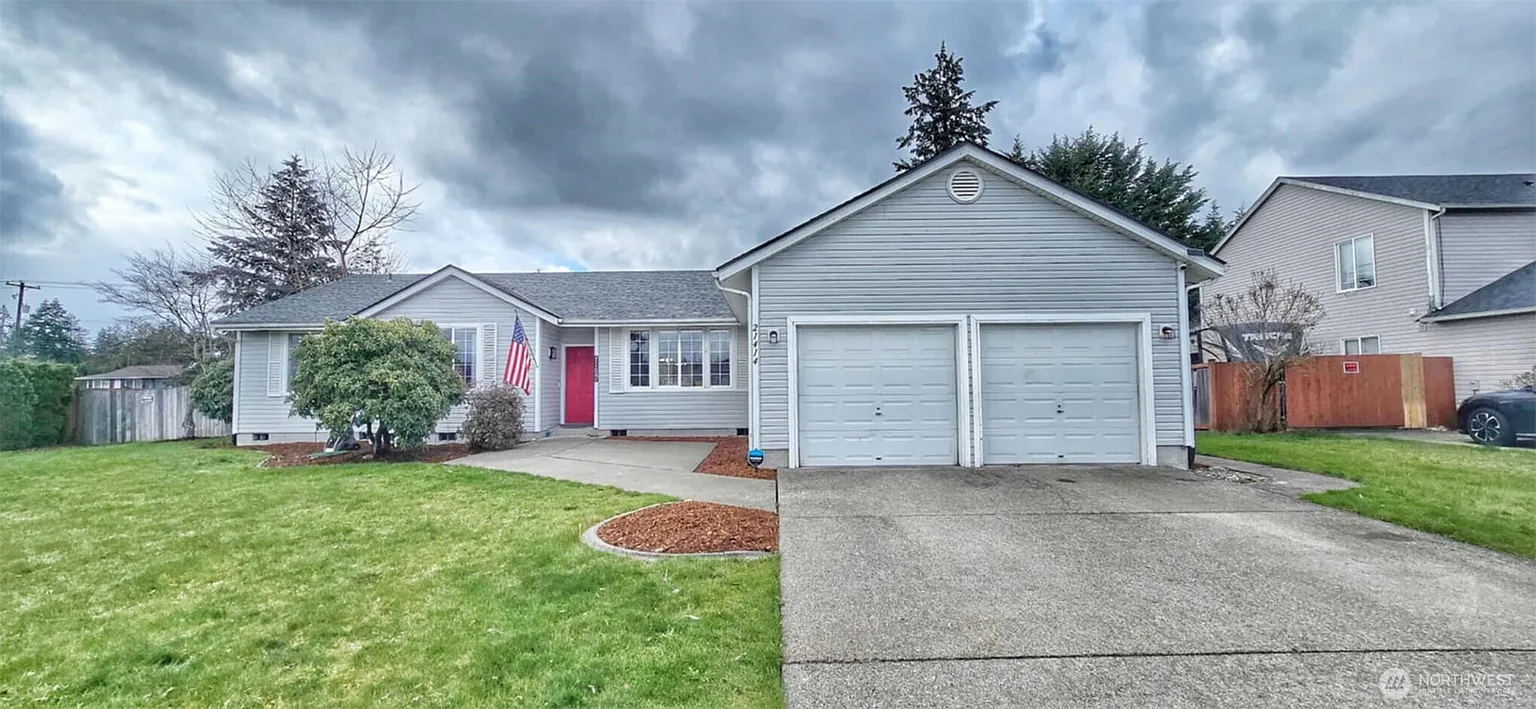 21414 38th Avenue Ct E photo 1