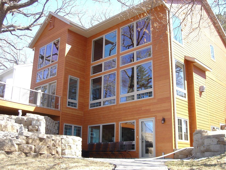 Plenty Of Windows To Take In The View!