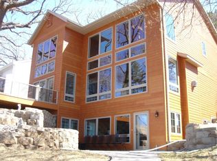 1014 Lake St, West Okoboji, IA 51351