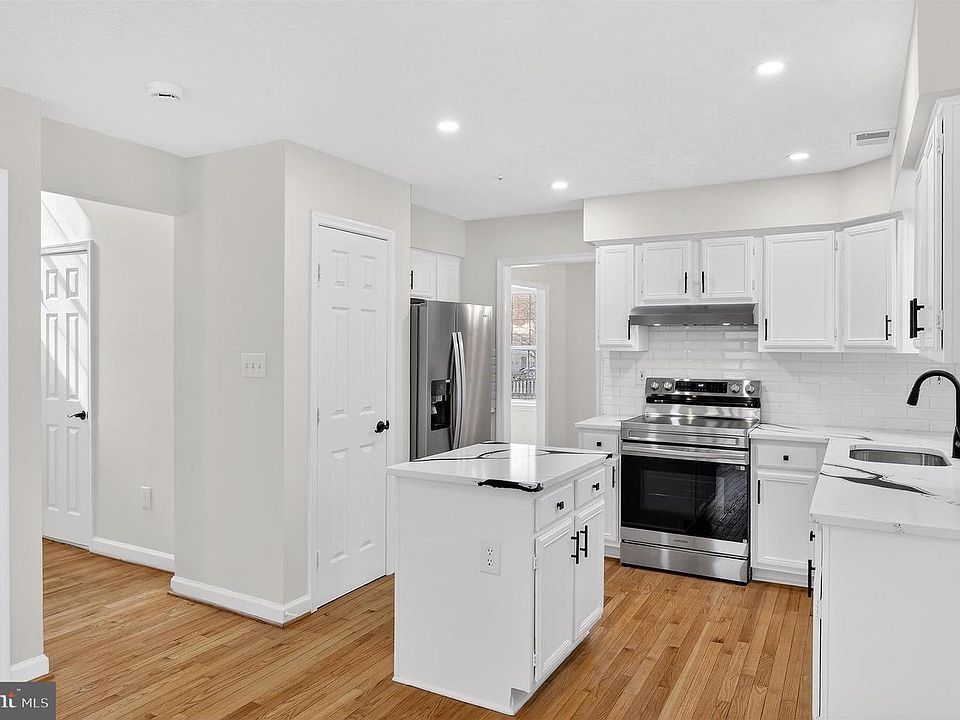 7202 Redwood Branch Ct, Clinton, MD 20735 | Zillow