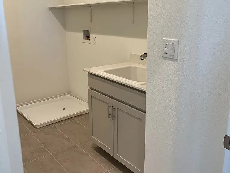 3462 E Aspen St — Photo 4