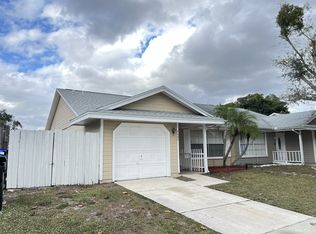 9407 Spring Vale Dr, Orlando, FL 32825