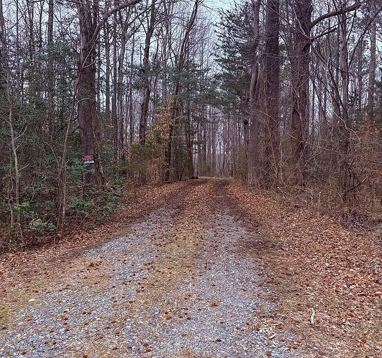 1st image of 31-41 Mount Landing Rd