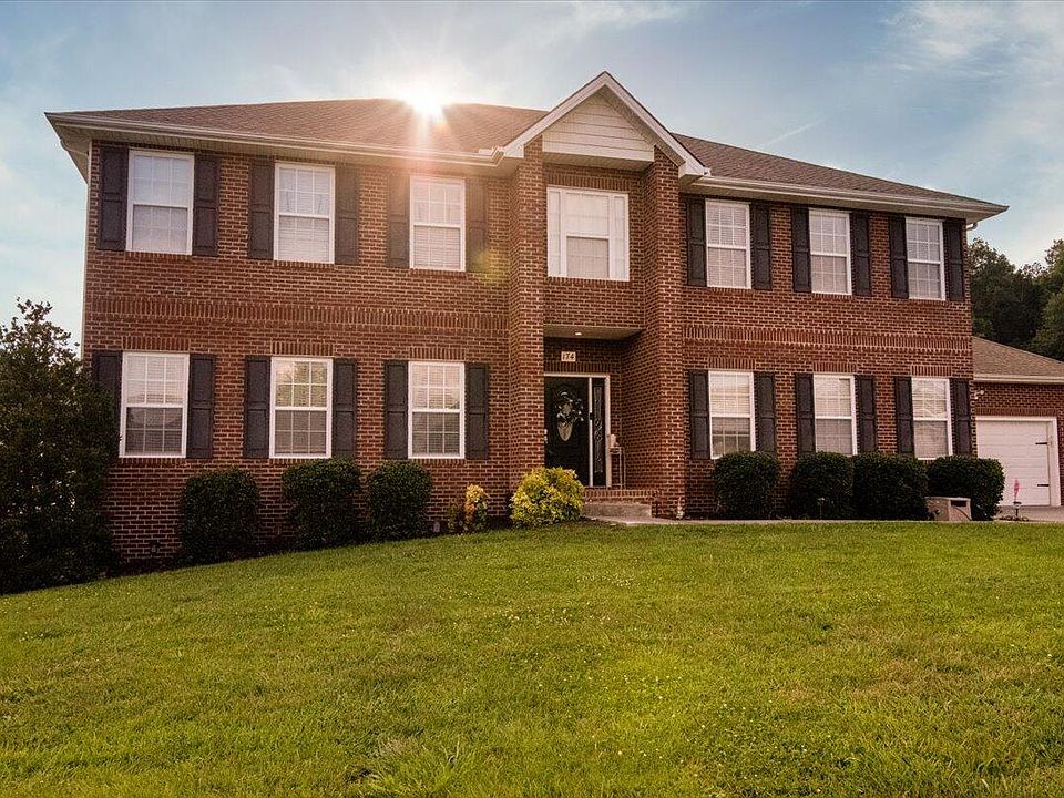 1st image of 174 Pembrooke Cir