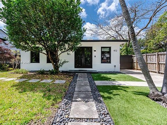 3rd image of 412 NW 41st St #0