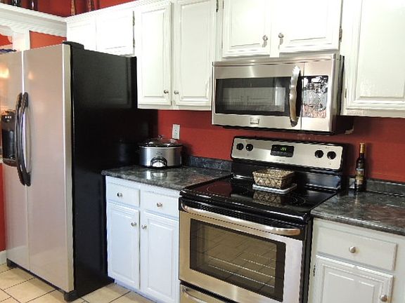5th image of 326 N 18th St