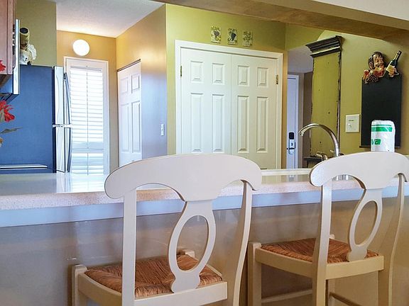4th image of 1044 Highway 98 E Unit 302