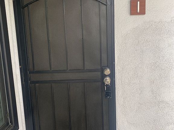 2nd image of 930 N Freeman Ave #910-01