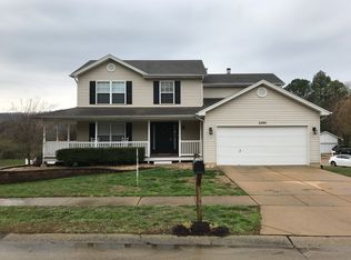 2200 Castlegate Dr, Imperial, MO 63052