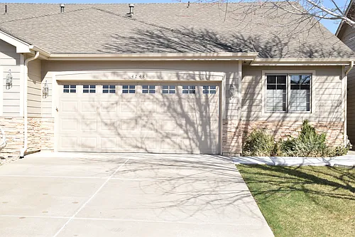 4748 Parachute Cir Photo 1 4748 Parachute Cir Photo 1