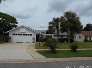212 Meadow Lake Dr, Edgewater, FL 32141