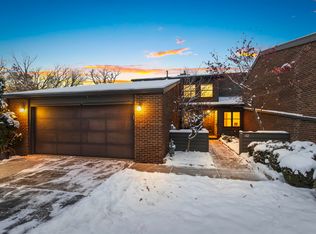 112 Webster Heights Dr, Green Bay, WI 54301