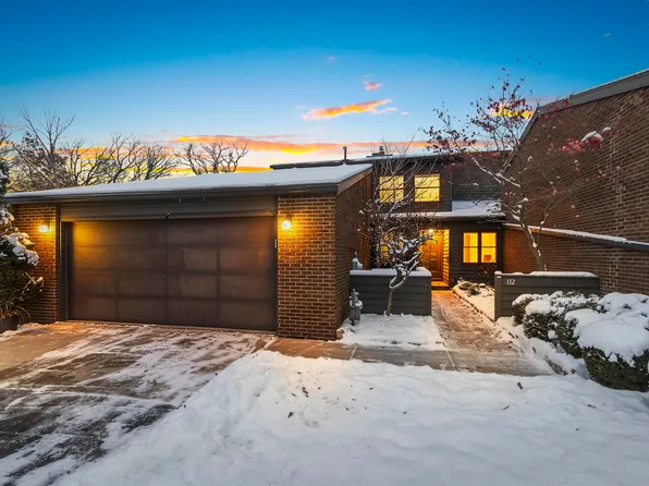 112 Webster Heights Dr, Green Bay, WI 54301
