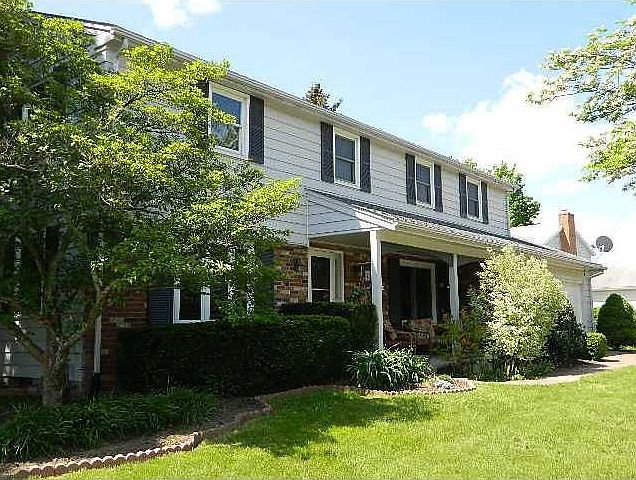1st image of 165 Eastwood Dr