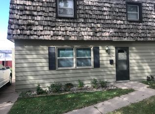 2062-2066 E 22nd St, Fremont, NE 68025