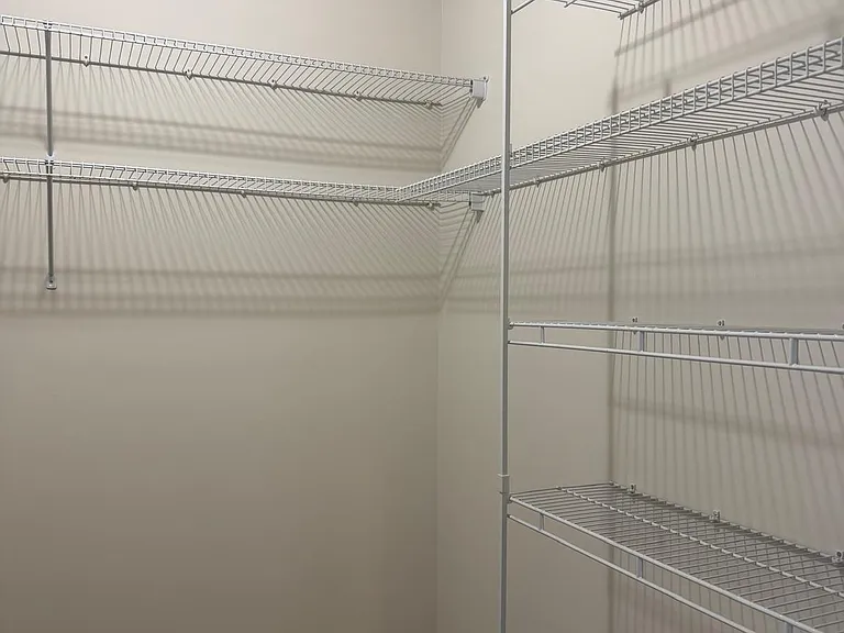 Master walking closet