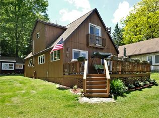 8873 Silver Lake Rd, Grand Junction, MI 49056
