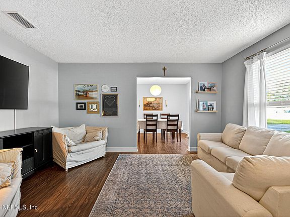 5th image of 13808 SPANISH POINT Drive